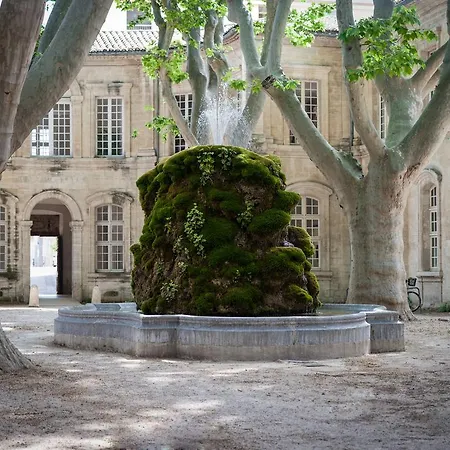 Cloitre Saint Louis Hotel Avignone